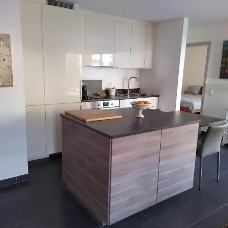 La Apartment *
